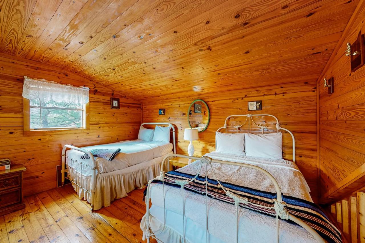 Charlie'S Ol' Fishing Cabin Eureka Springs Ngoại thất bức ảnh